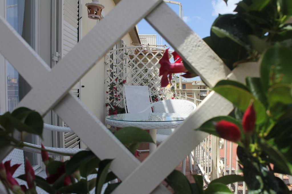 B&B Il Giglio Bianco Соренто Екстериор снимка