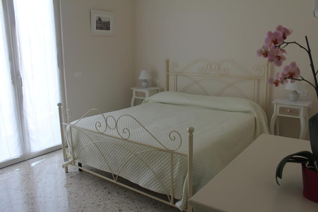B&B Il Giglio Bianco Соренто Стая снимка